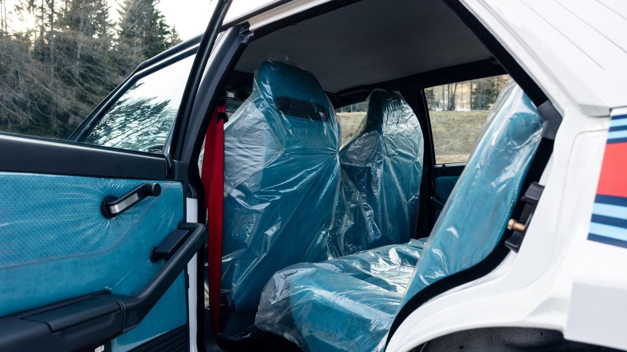 1992 Lancia Delta HF Integrale Evoluzione "Martini 6"