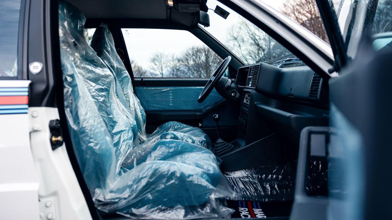 1992 Lancia Delta HF Integrale Evoluzione "Martini 6"