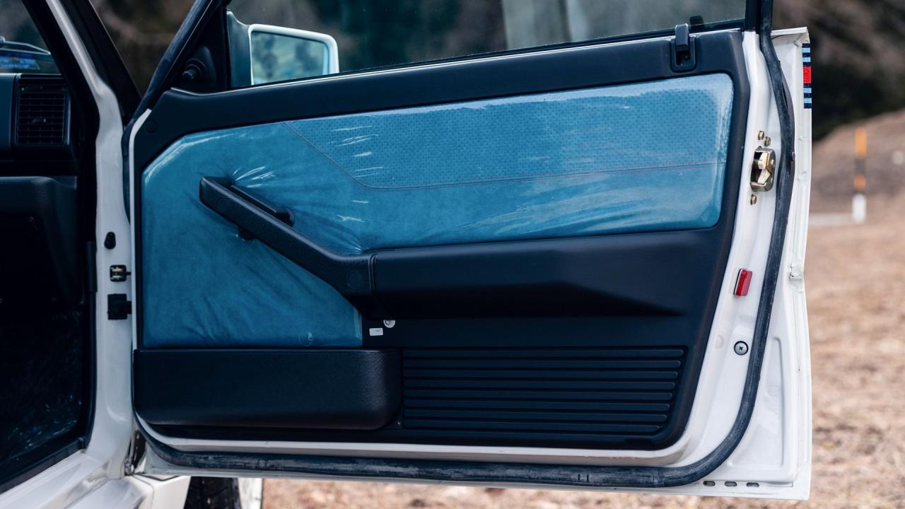 1992 Lancia Delta HF Integrale Evoluzione "Martini 6"