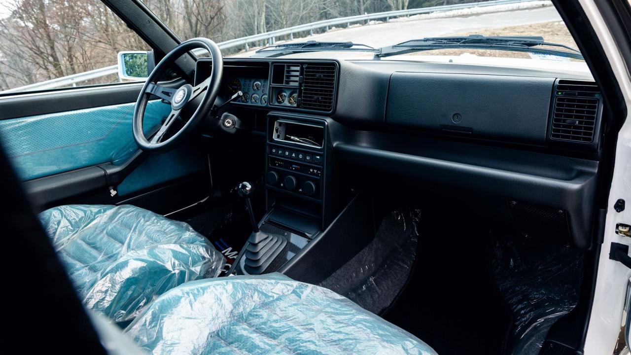 1992 Lancia Delta HF Integrale Evoluzione "Martini 6"