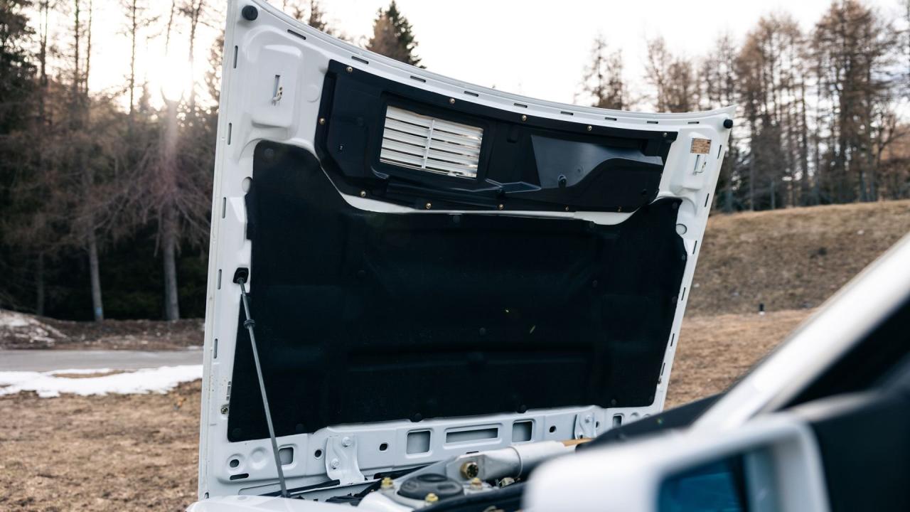 1992 Lancia Delta HF Integrale Evoluzione "Martini 6"
