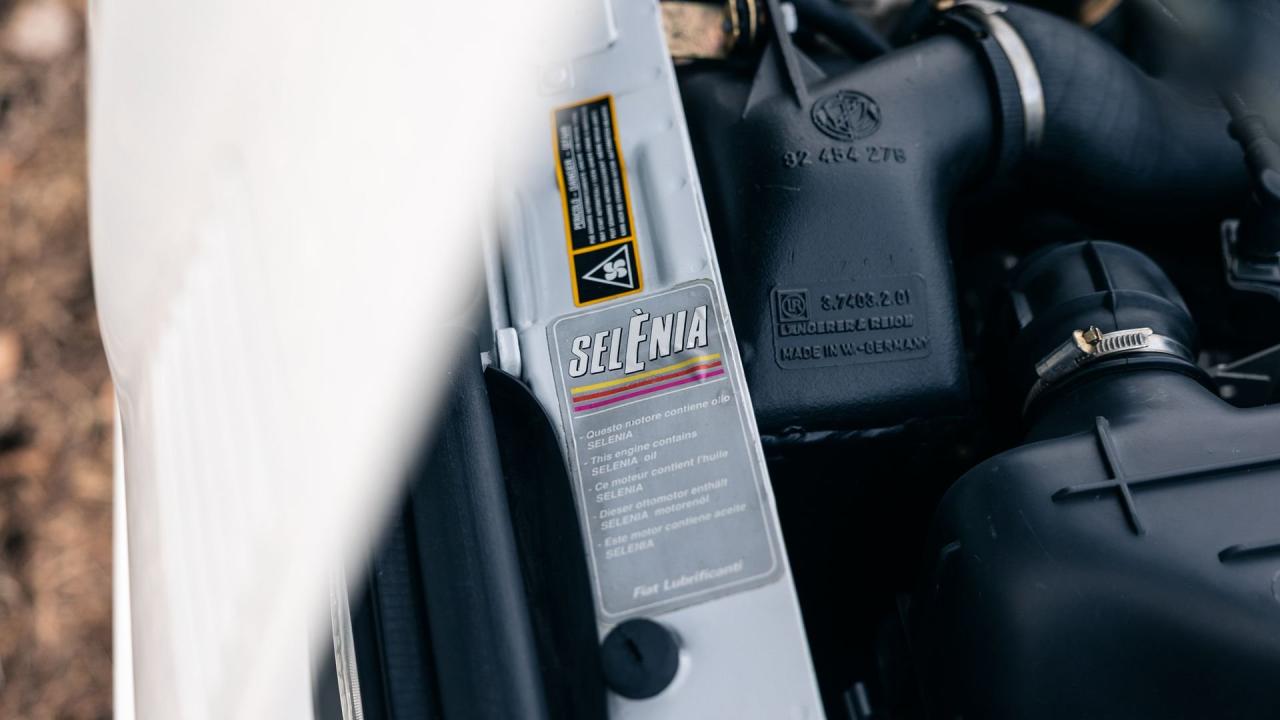 1992 Lancia Delta HF Integrale Evoluzione "Martini 6"