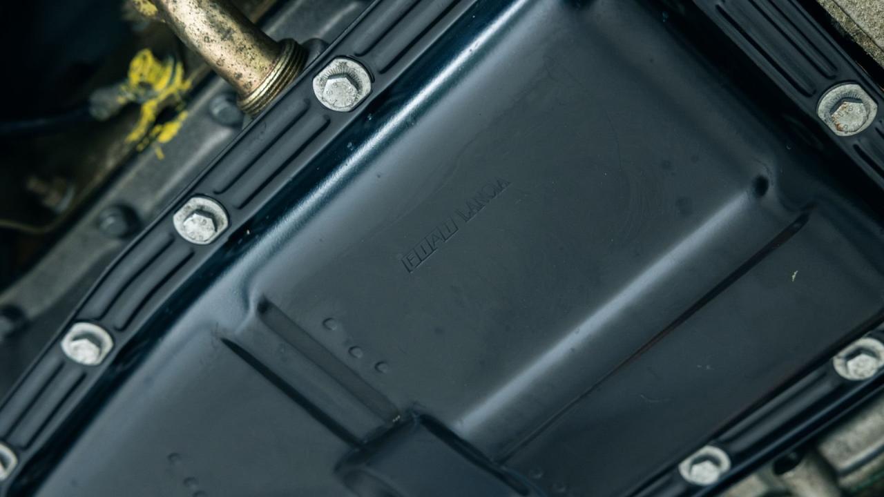 1992 Lancia Delta HF Integrale Evoluzione "Martini 6"