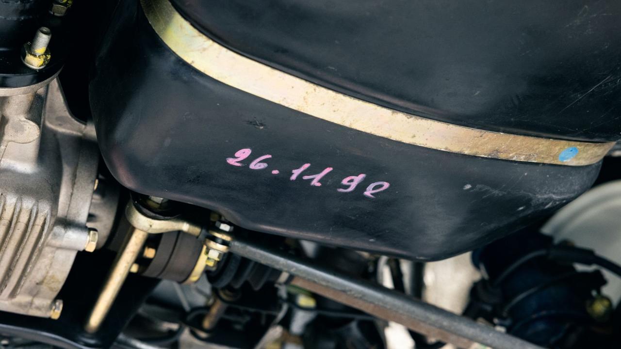 1992 Lancia Delta HF Integrale Evoluzione "Martini 6"