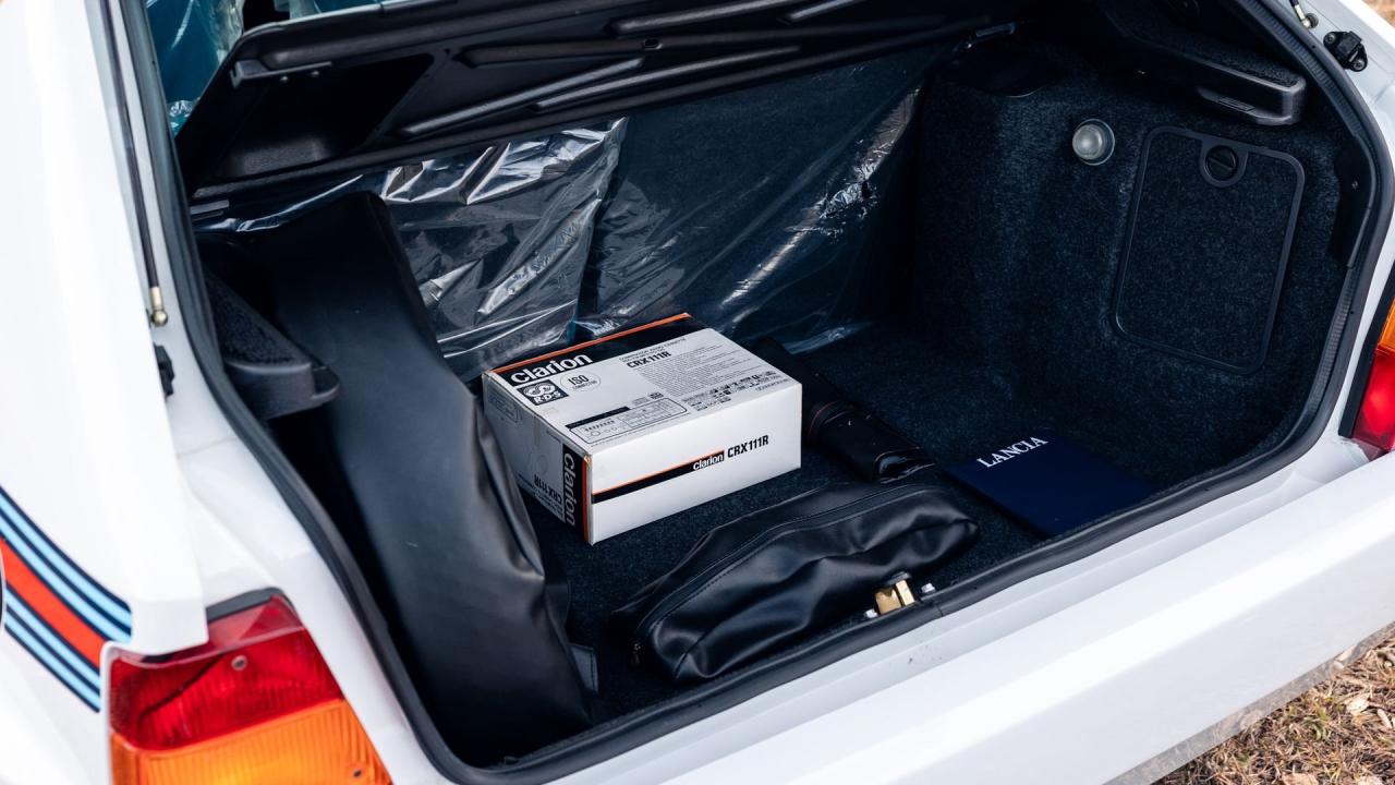 1992 Lancia Delta HF Integrale Evoluzione "Martini 6"