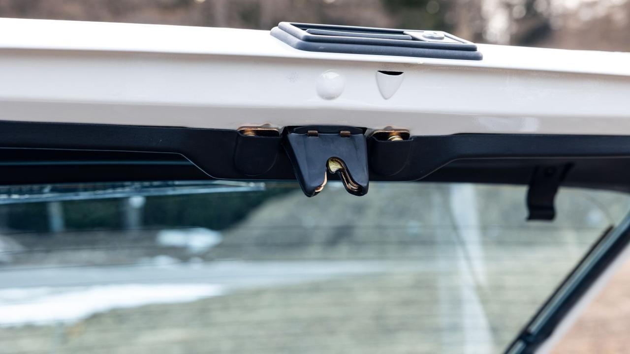 1992 Lancia Delta HF Integrale Evoluzione "Martini 6"