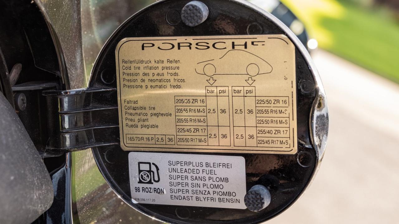 1993 Porsche 968 Club Sport