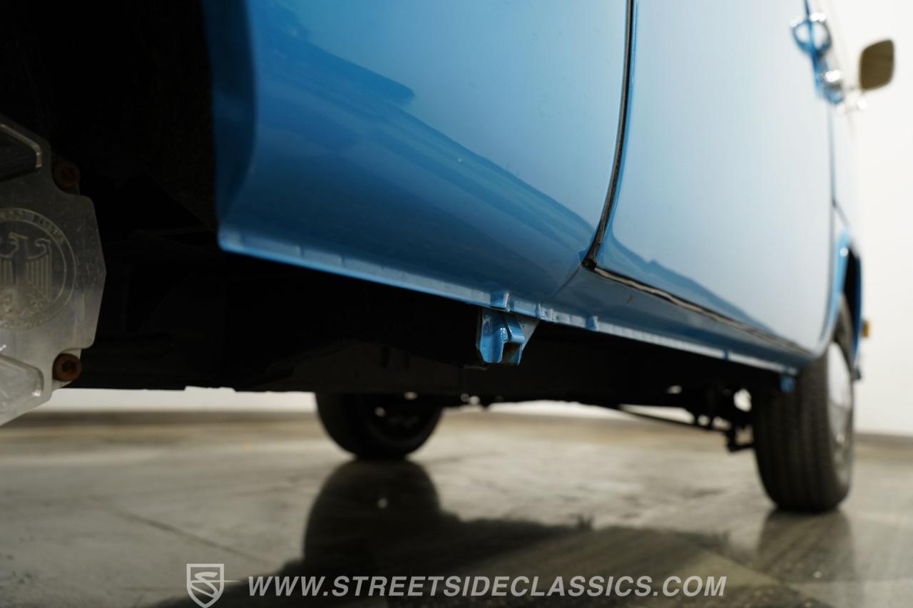 1976 Volkswagen Type 2 Bus