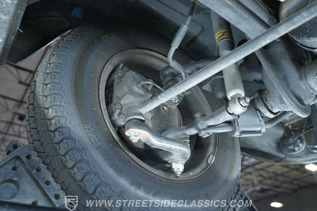 1976 Volkswagen Type 2 Bus