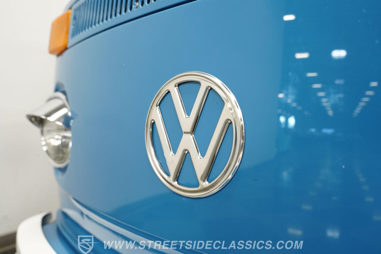 1976 Volkswagen Type 2 Bus