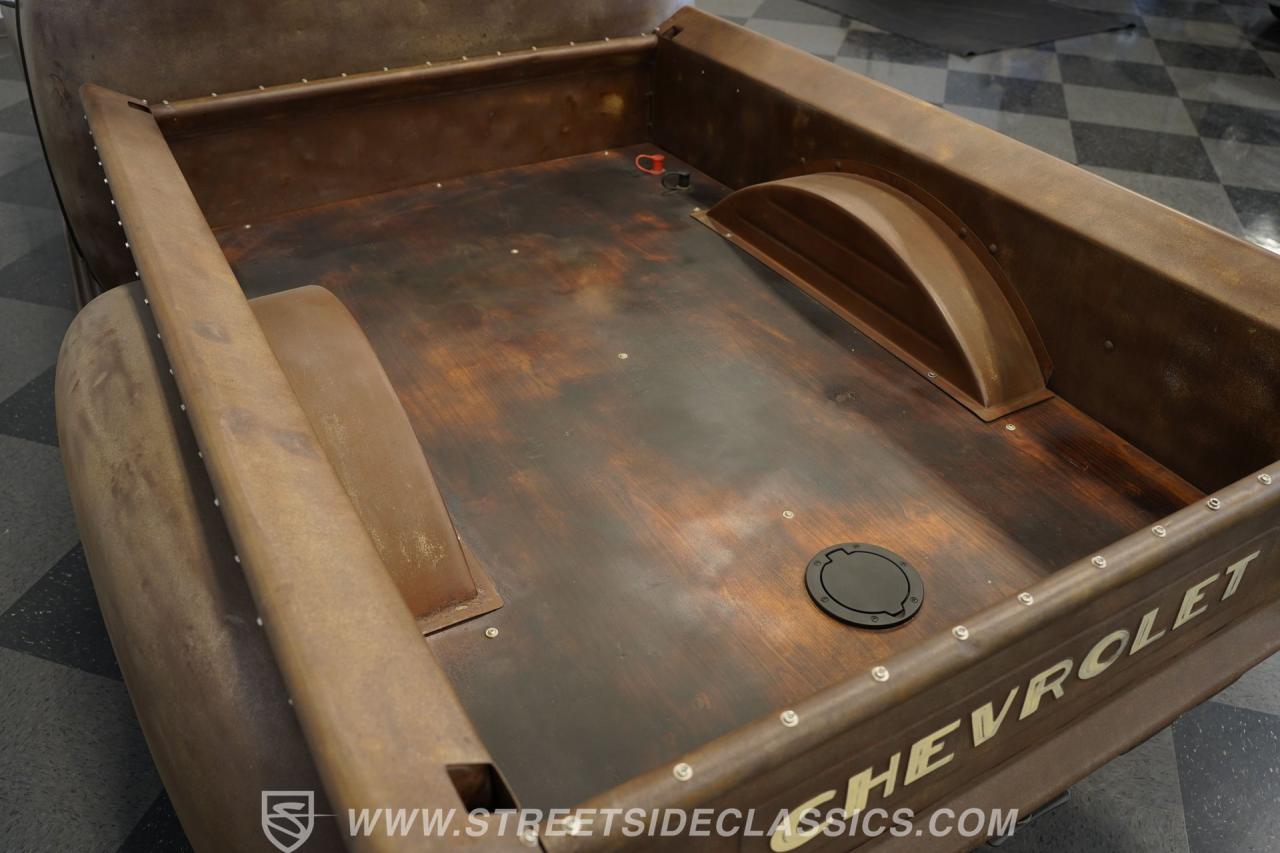 1953 Chevrolet 3100 5 Window Rustrod