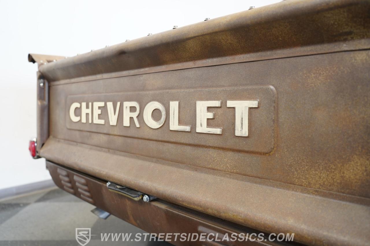 1953 Chevrolet 3100 5 Window Rustrod