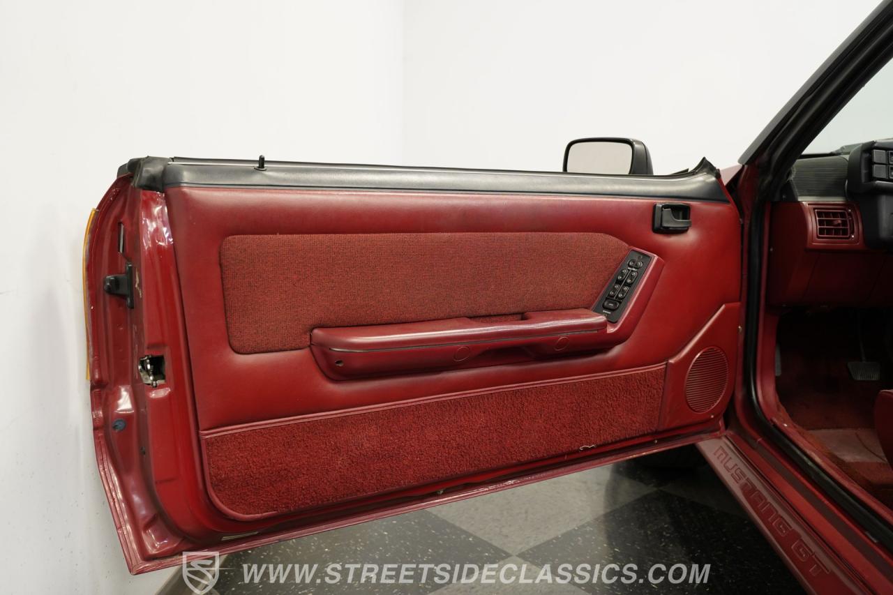 1988 Ford Mustang GT Convertible