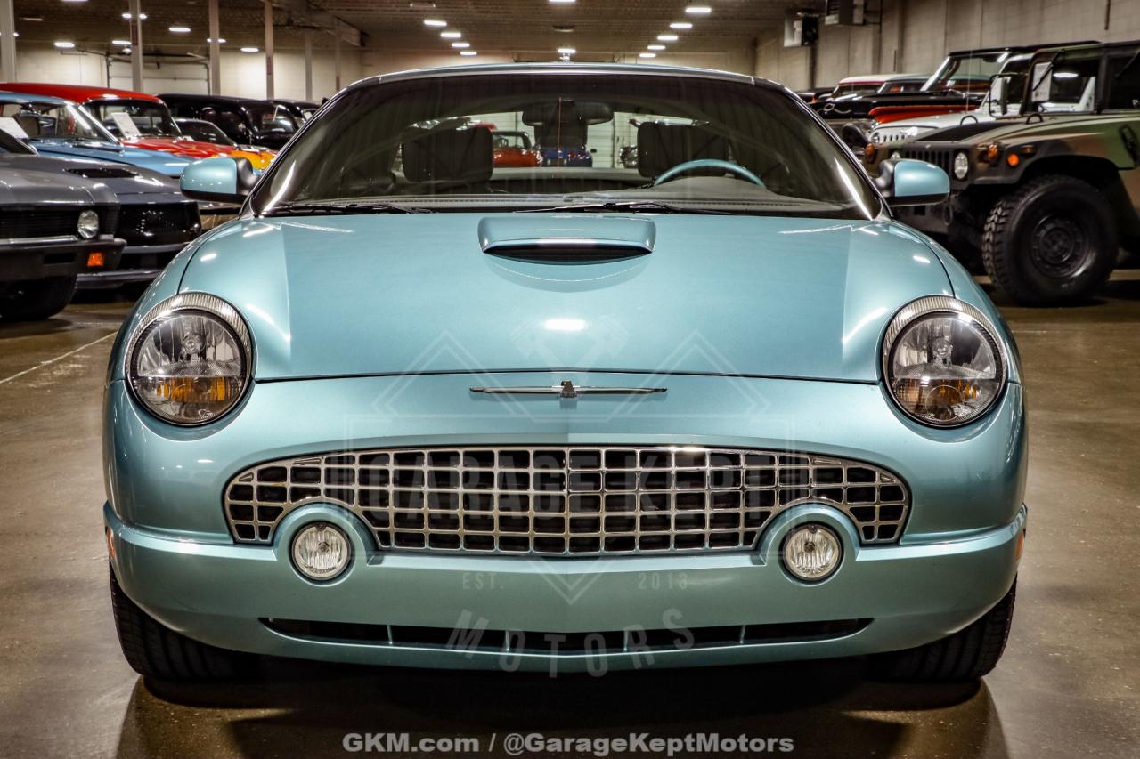 2002 Ford Thunderbird