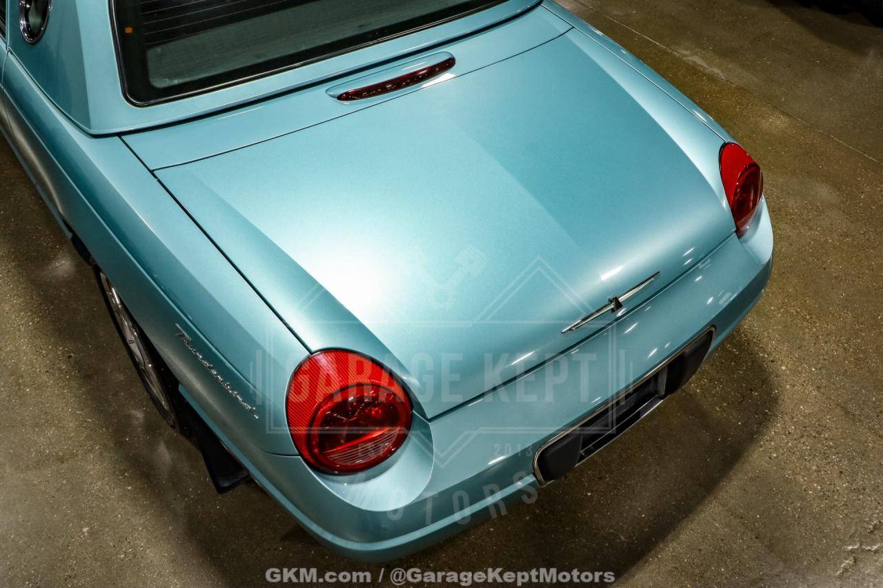 2002 Ford Thunderbird
