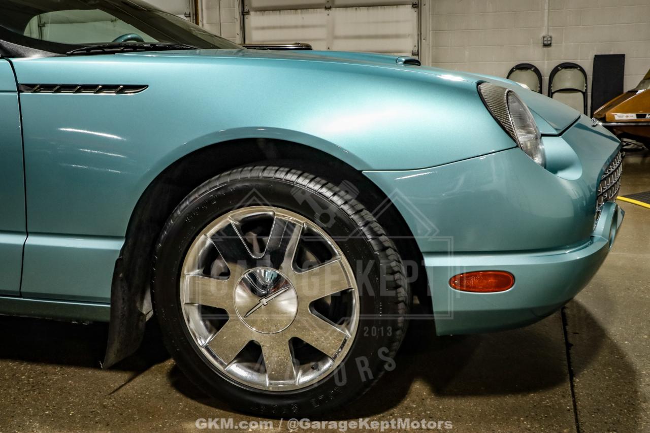 2002 Ford Thunderbird