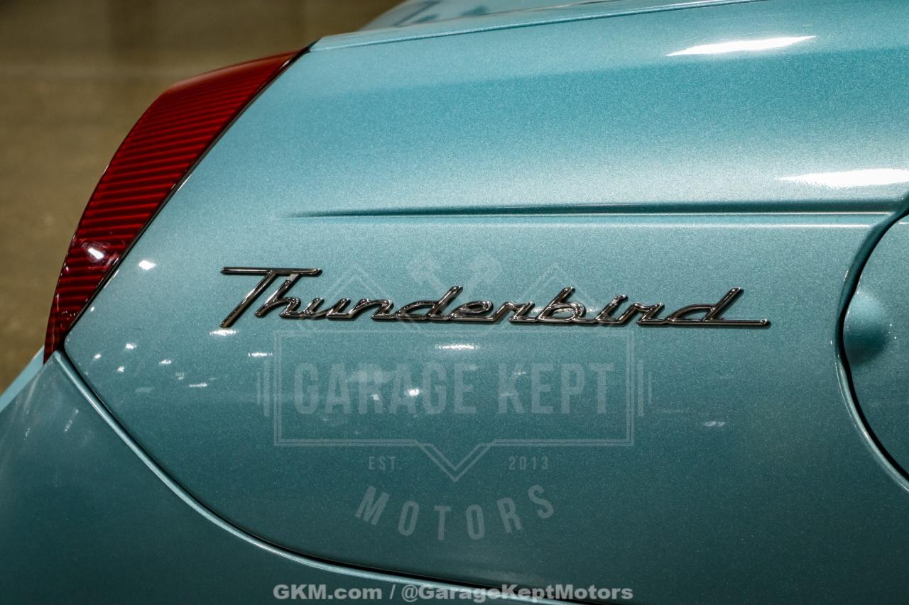 2002 Ford Thunderbird