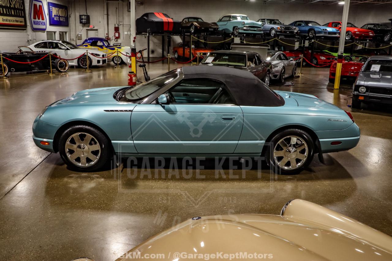 2002 Ford Thunderbird