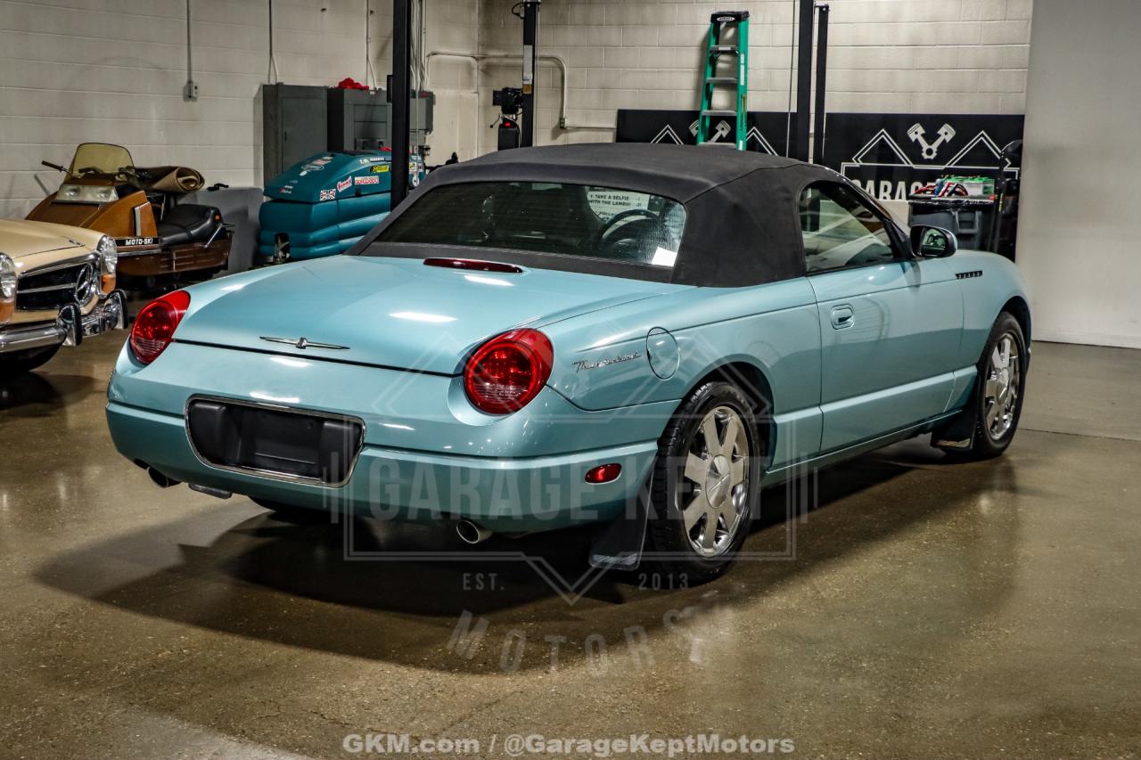 2002 Ford Thunderbird