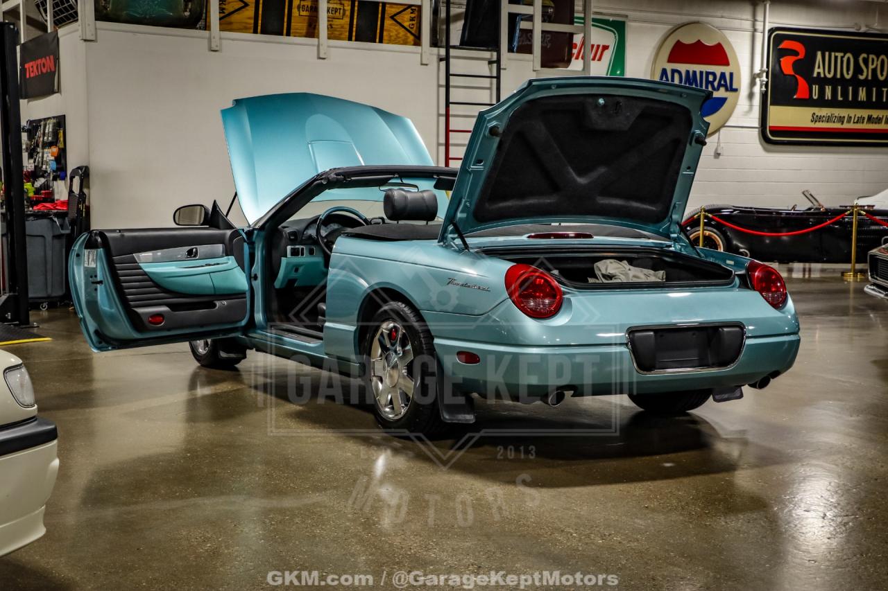 2002 Ford Thunderbird