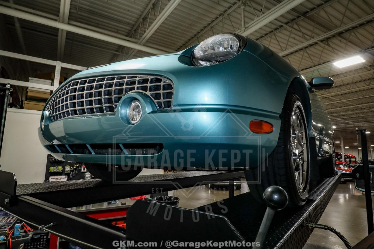 2002 Ford Thunderbird