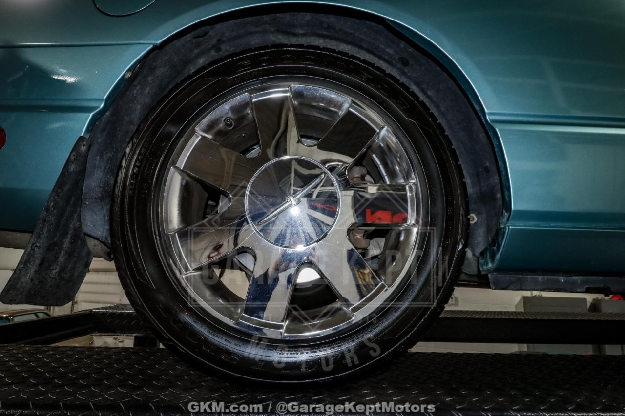 2002 Ford Thunderbird
