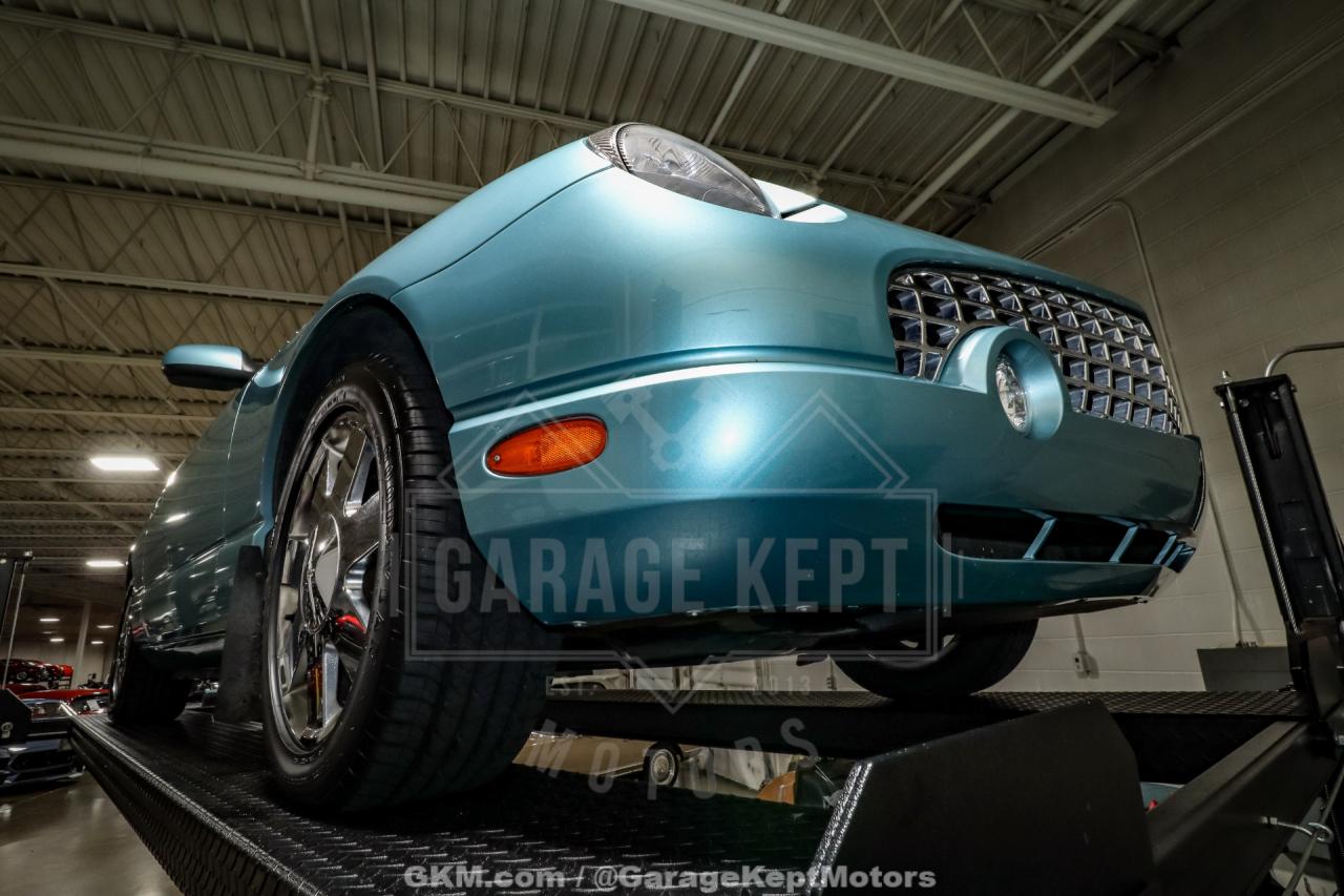 2002 Ford Thunderbird