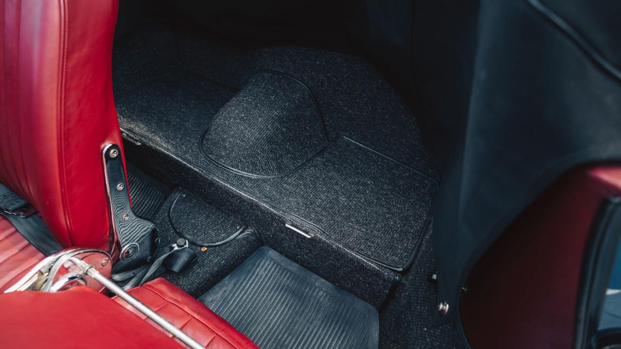 1960 Porsche 356 B 1600 Roadster