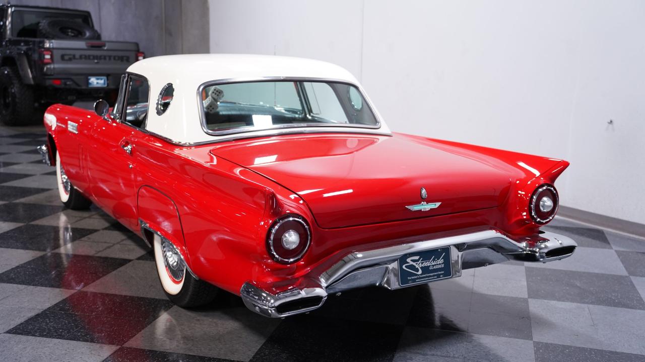 1957 Ford Thunderbird E-Bird