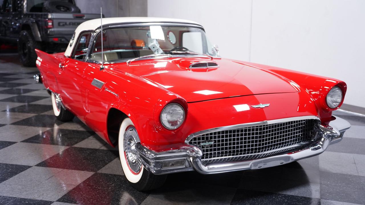 1957 Ford Thunderbird E-Bird