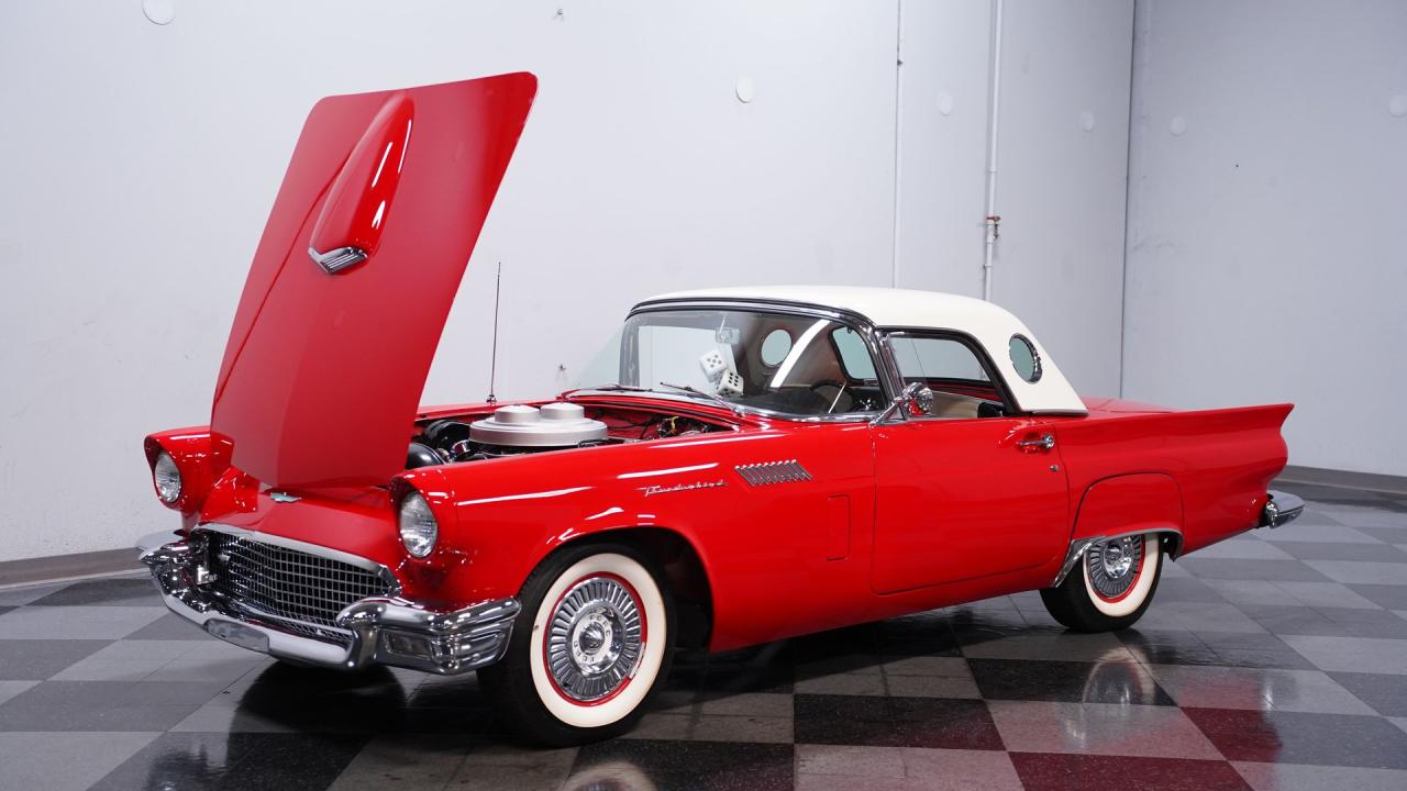 1957 Ford Thunderbird E-Bird