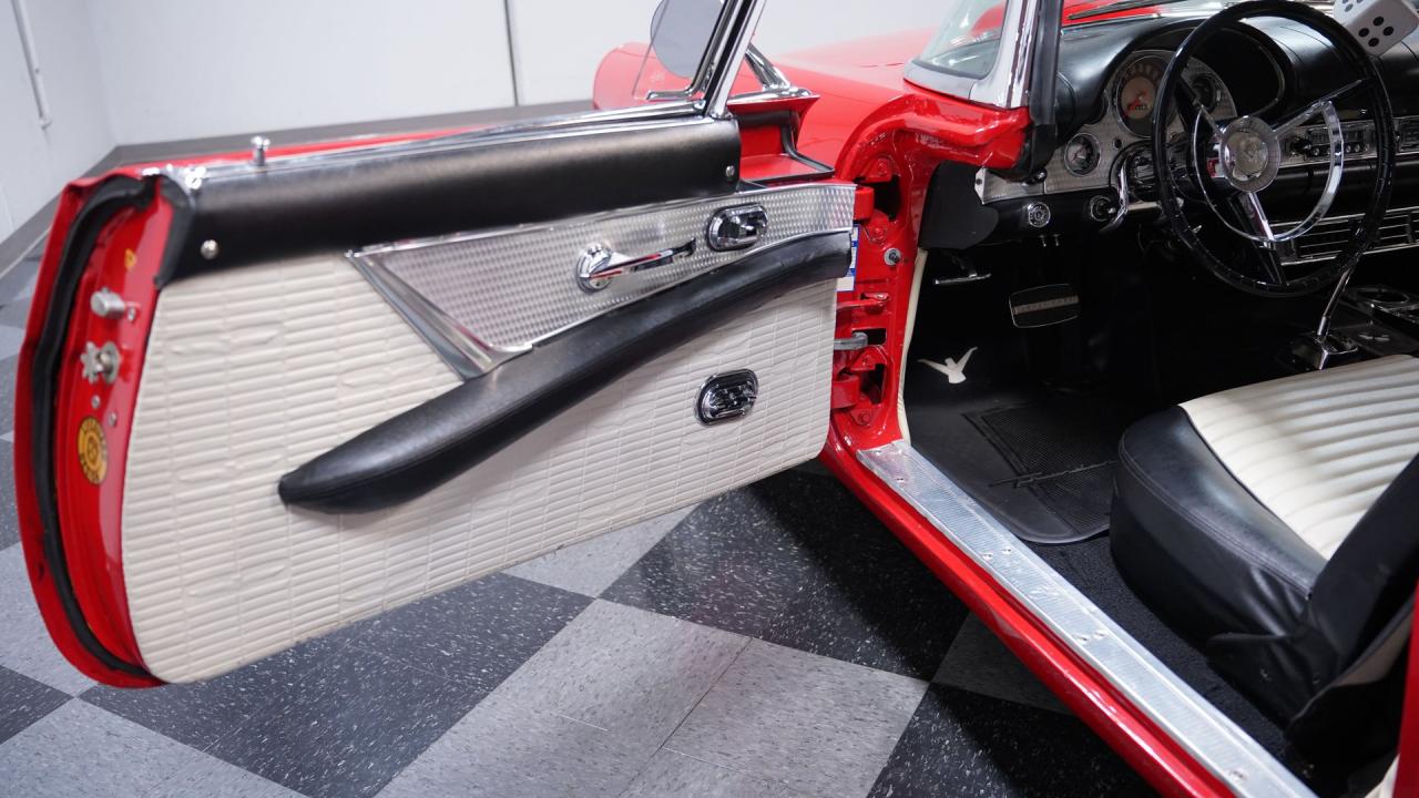 1957 Ford Thunderbird E-Bird