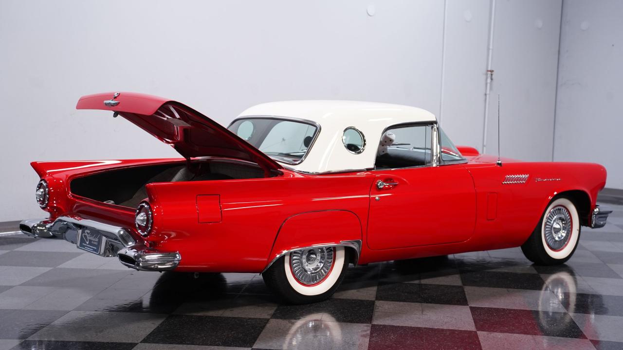 1957 Ford Thunderbird E-Bird