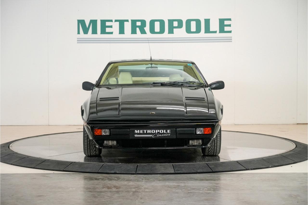 1986 Lotus Excel SE
