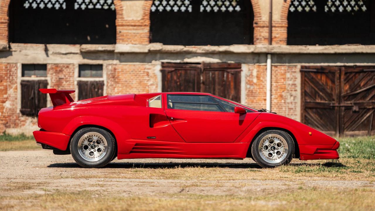 1990 Lamborghini Countach 25th anniversario