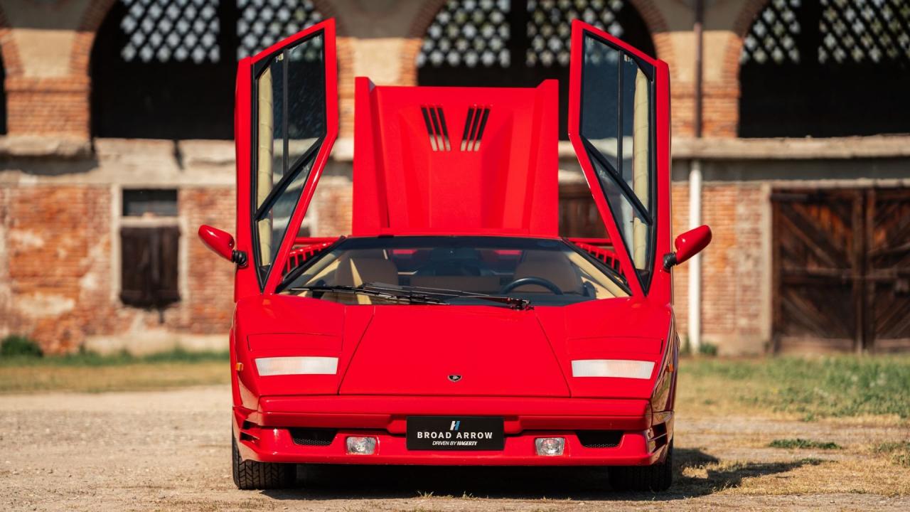 1990 Lamborghini Countach 25th anniversario