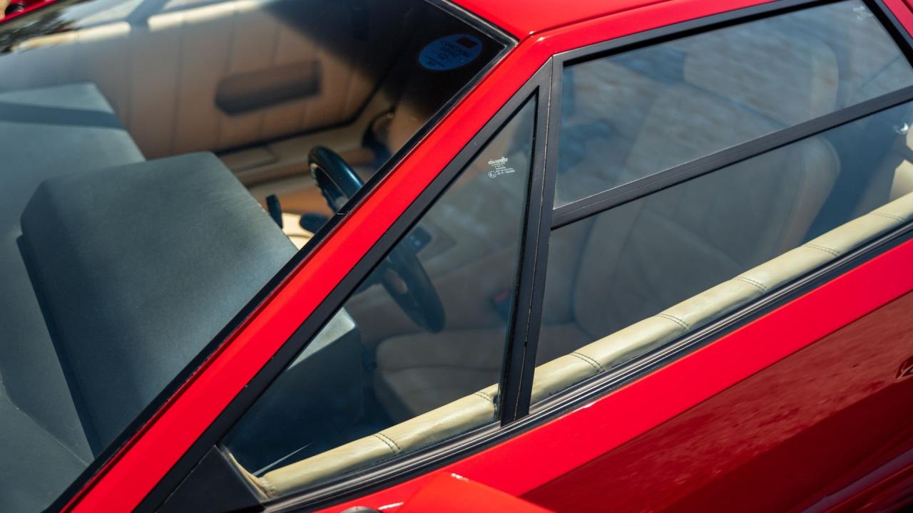 1990 Lamborghini Countach 25th anniversario