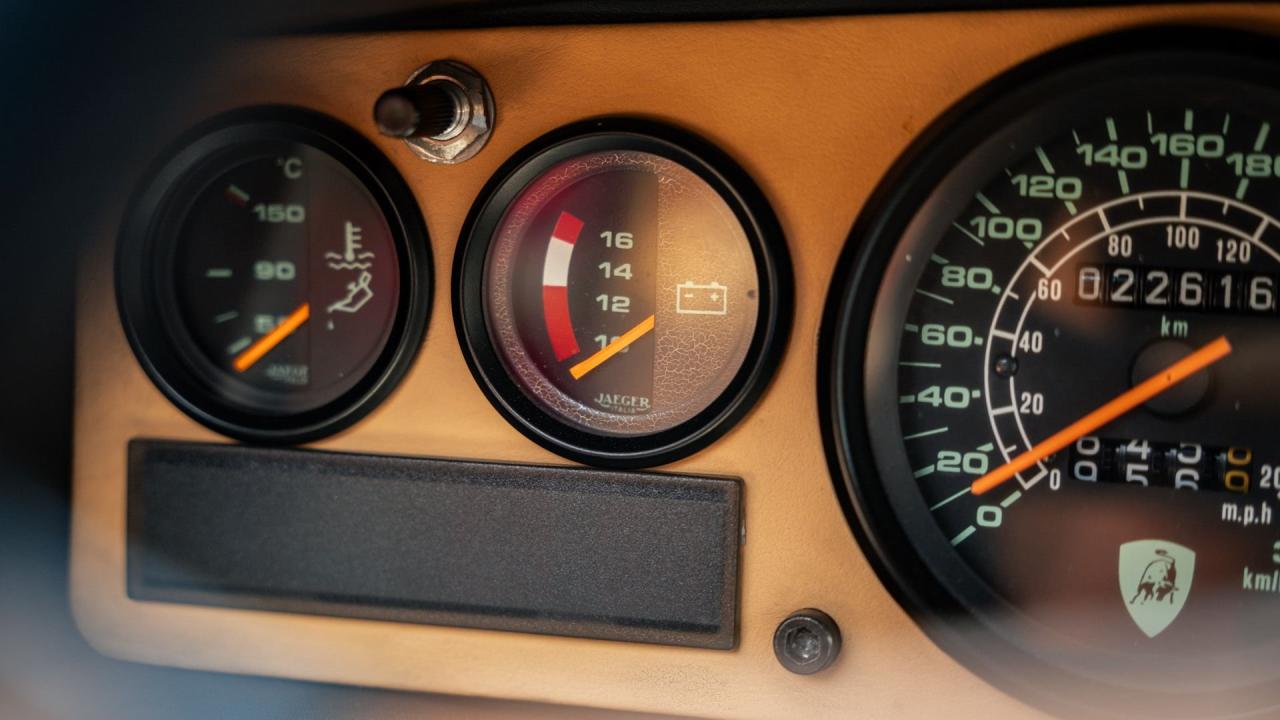 1990 Lamborghini Countach 25th anniversario