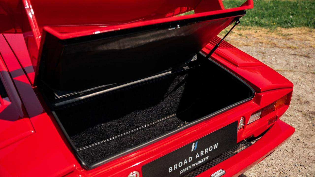 1990 Lamborghini Countach 25th anniversario