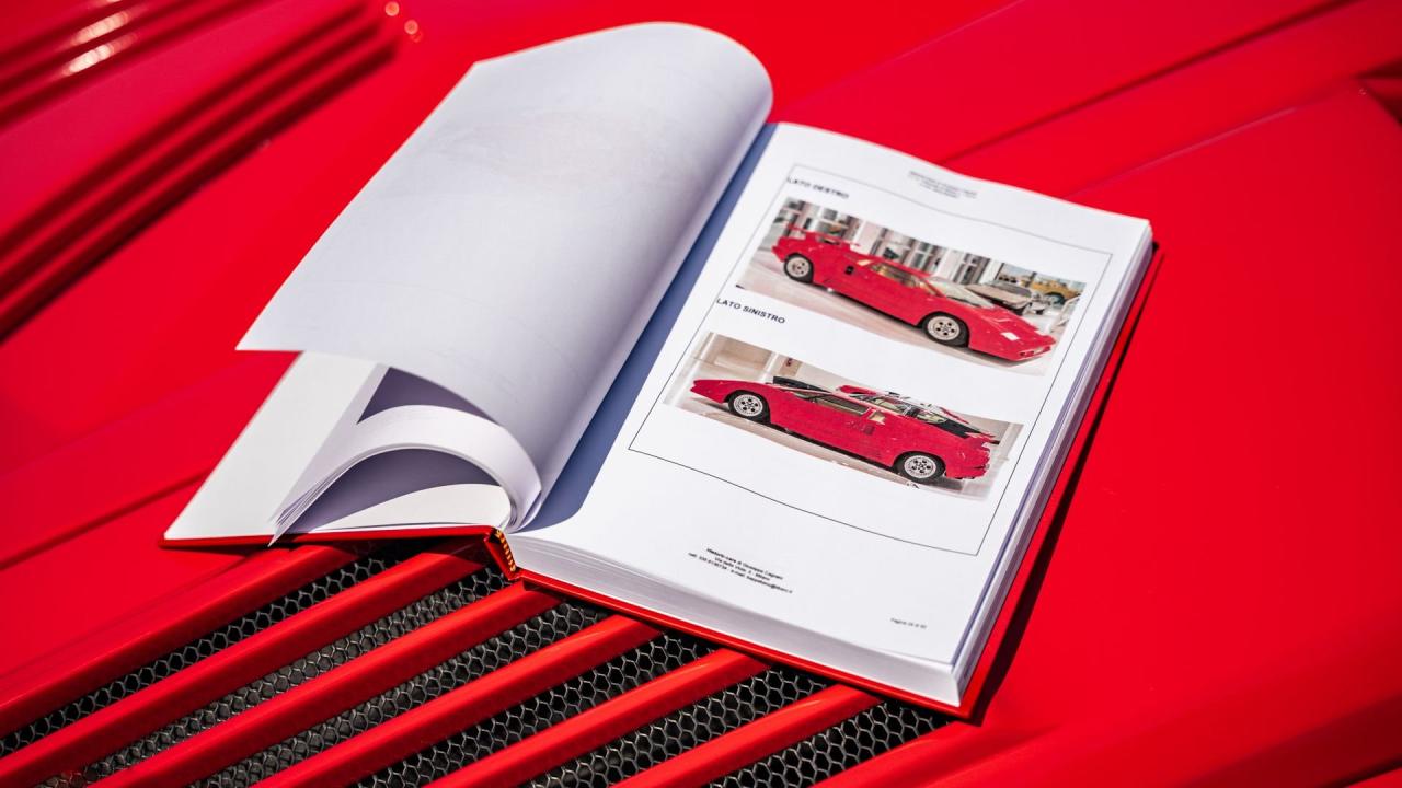 1990 Lamborghini Countach 25th anniversario