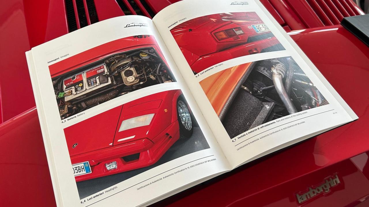 1990 Lamborghini Countach 25th anniversario