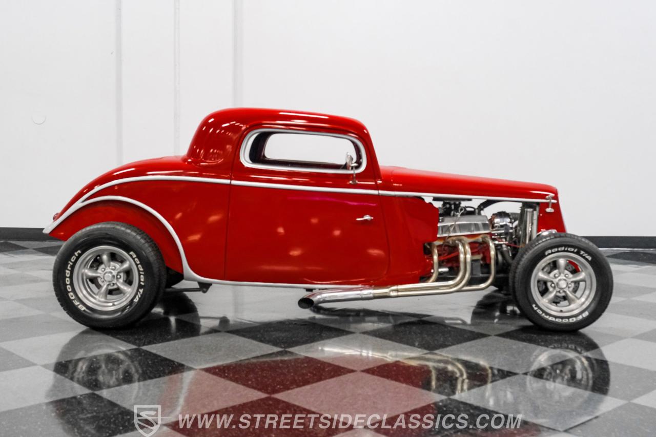 1933 Ford 3-Window Coupe Street Rod