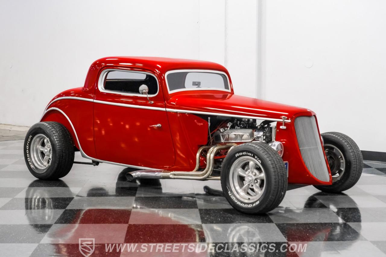 1933 Ford 3-Window Coupe Street Rod
