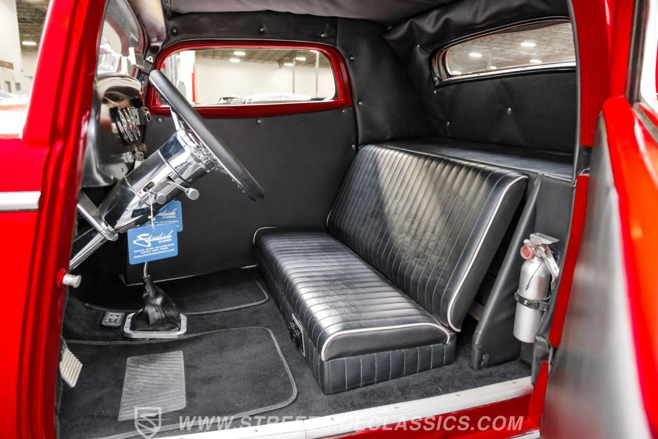 1933 Ford 3-Window Coupe Street Rod