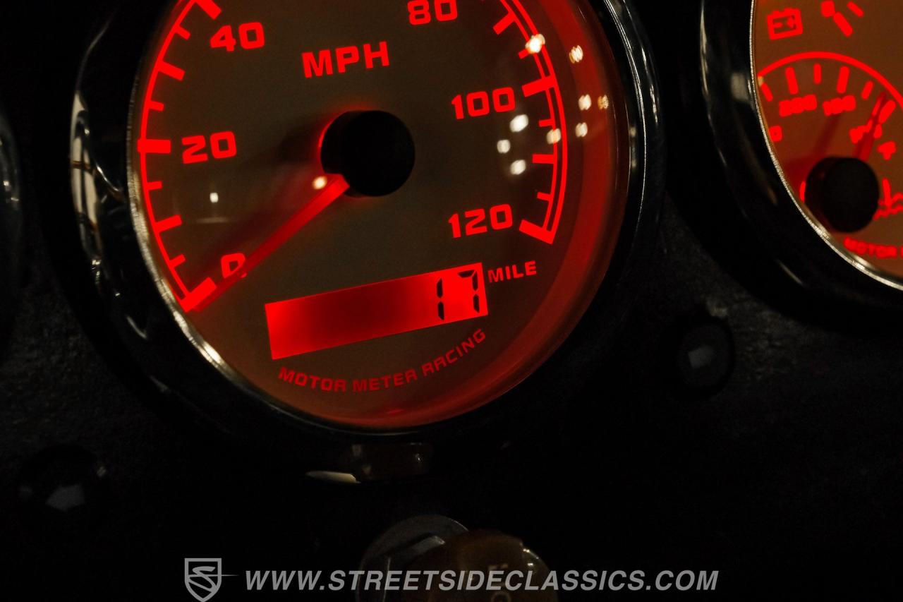 1933 Ford 3-Window Coupe Street Rod