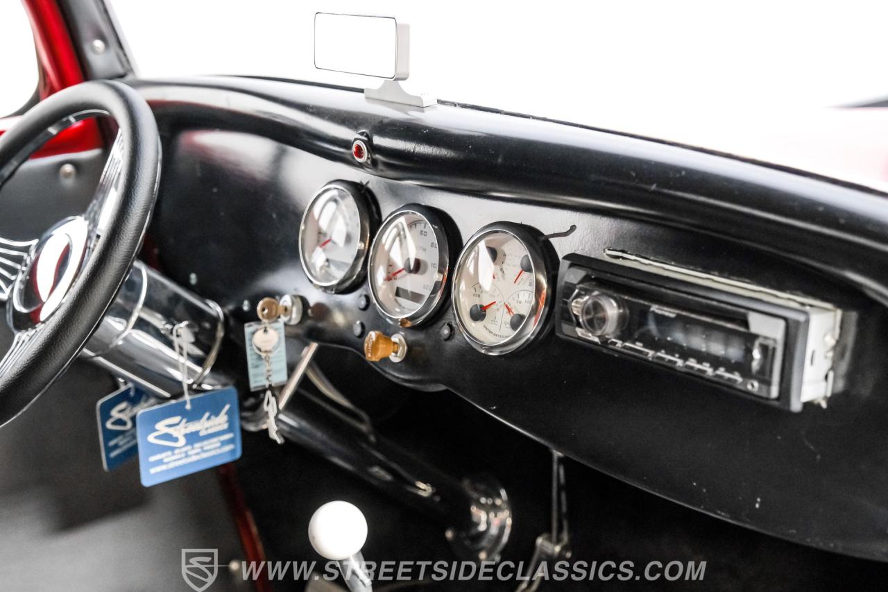 1933 Ford 3-Window Coupe Street Rod