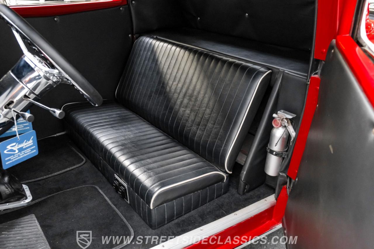 1933 Ford 3-Window Coupe Street Rod