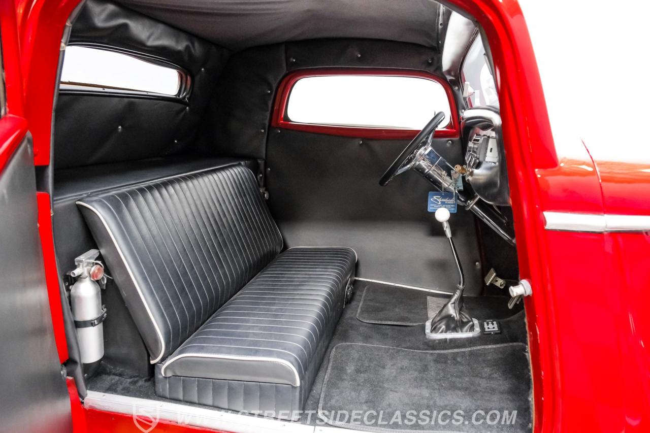 1933 Ford 3-Window Coupe Street Rod