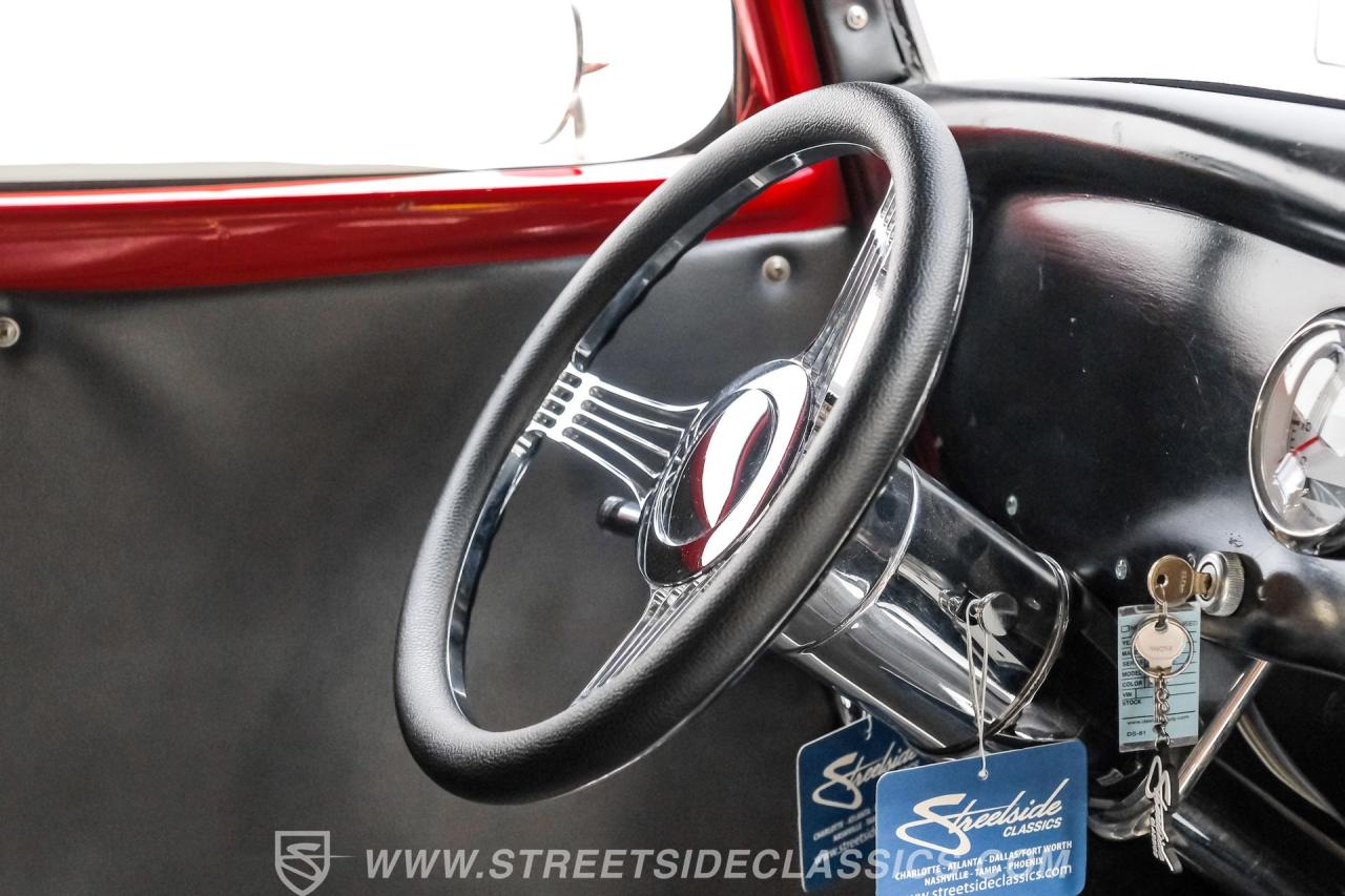 1933 Ford 3-Window Coupe Street Rod