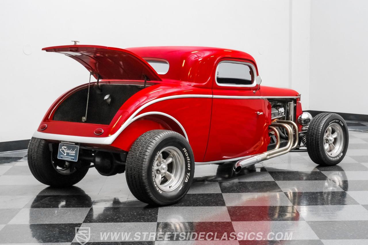 1933 Ford 3-Window Coupe Street Rod